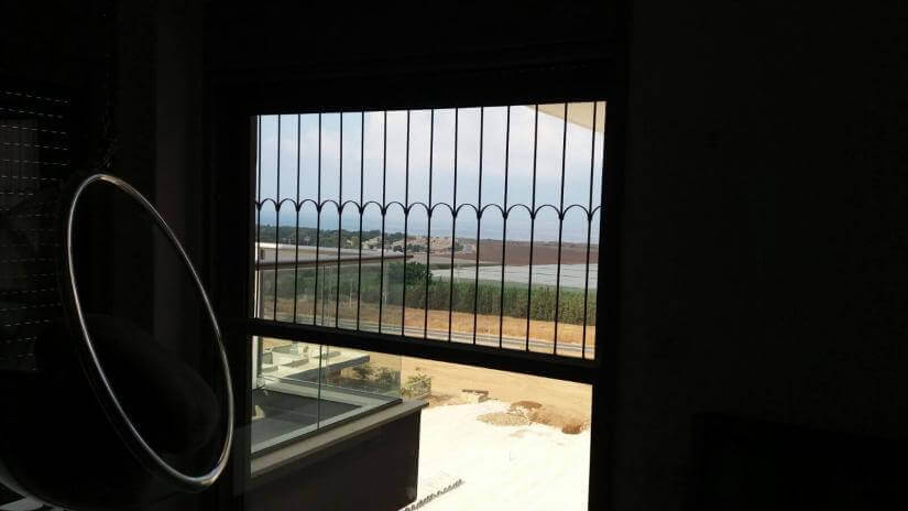 סורגים קבועים